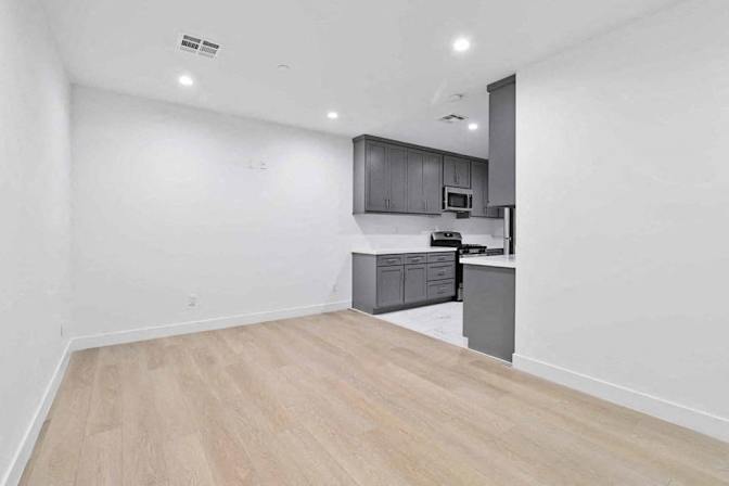Ranita Mufor's room