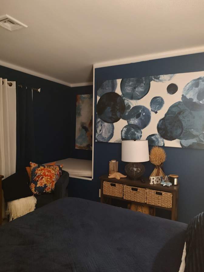 L's room