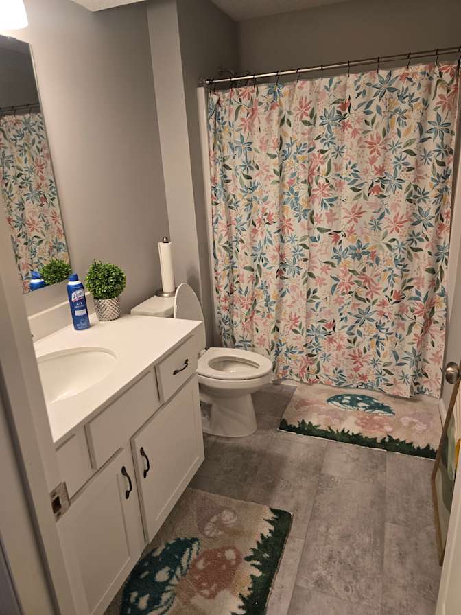 Massa Harris's room