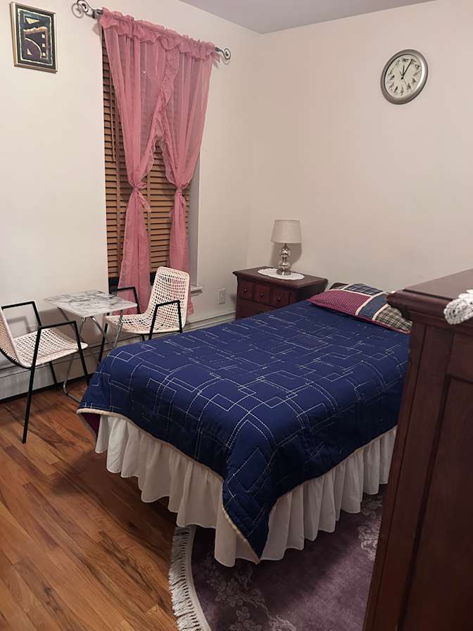 Venetia's room