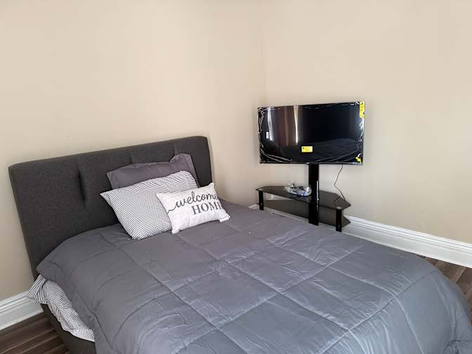 Nyatwa Bullock's room