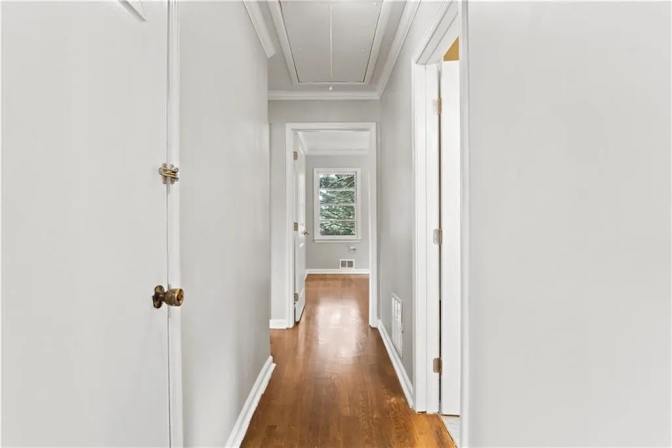 Alcove Rooms's room