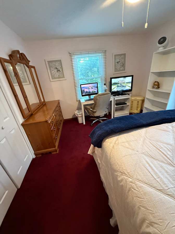 Daniel Jones's room