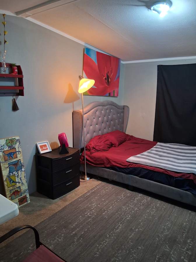 Louis's room