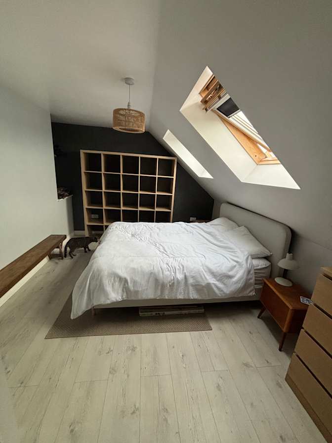 Alice's room