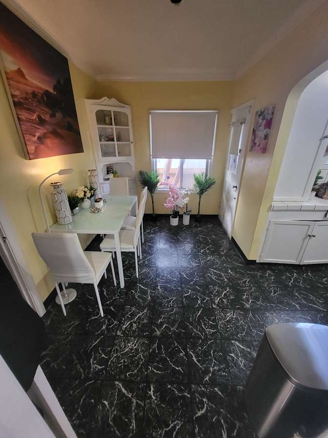 Montanatitleco.'s room