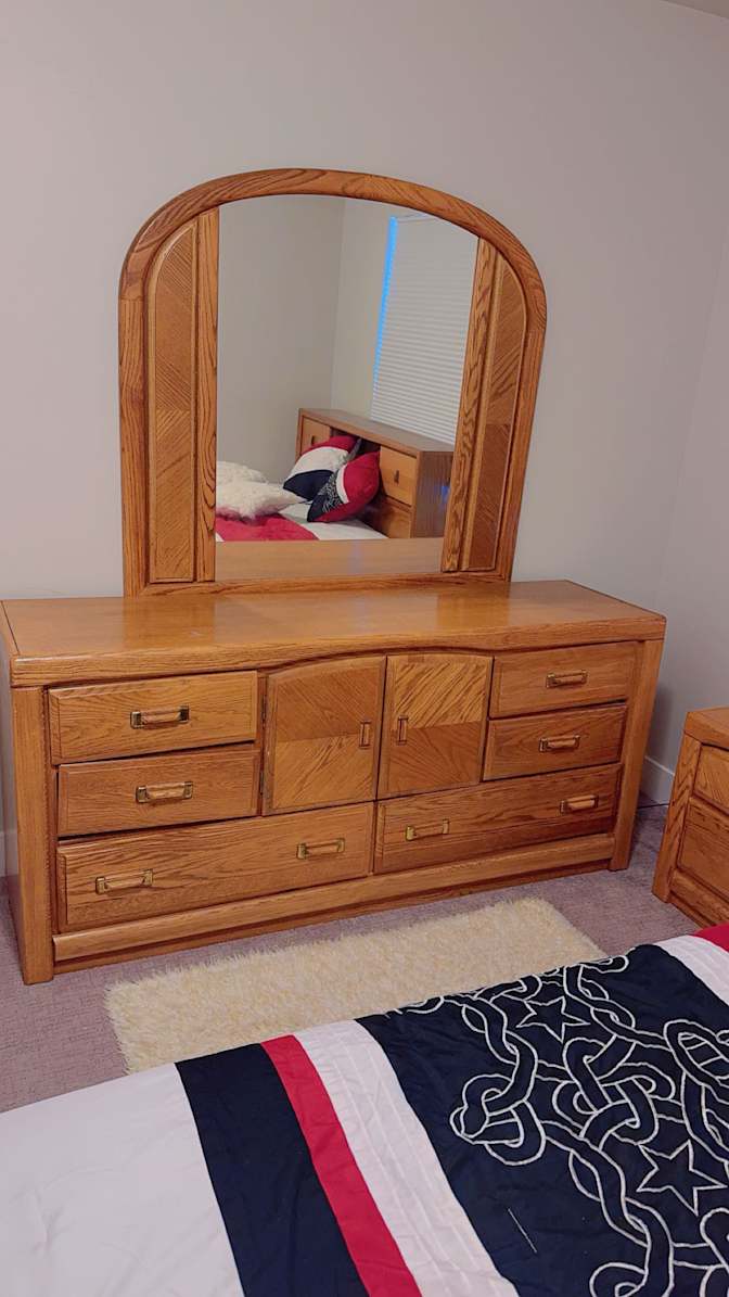Elyse's room