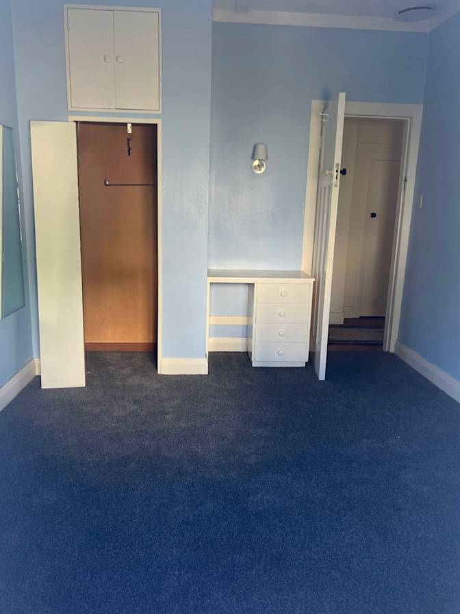 Elizabeth's room