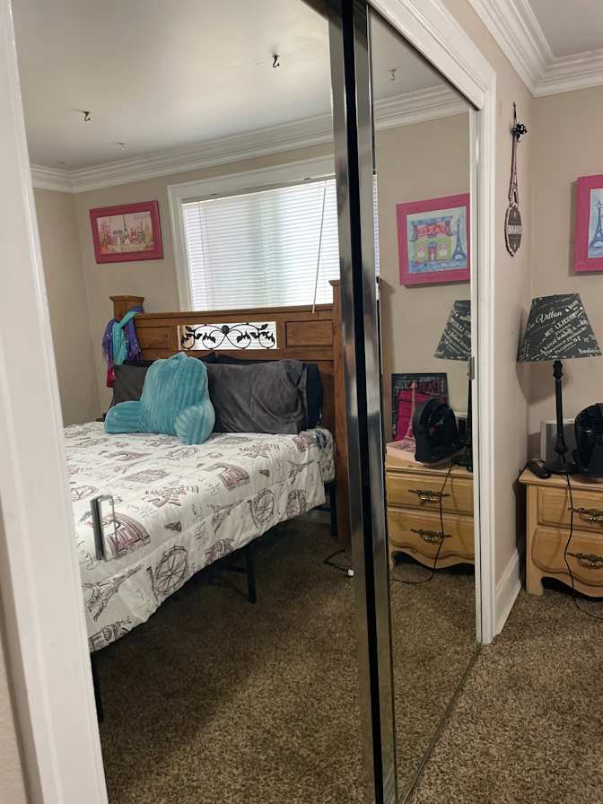 Shari McFarland's room