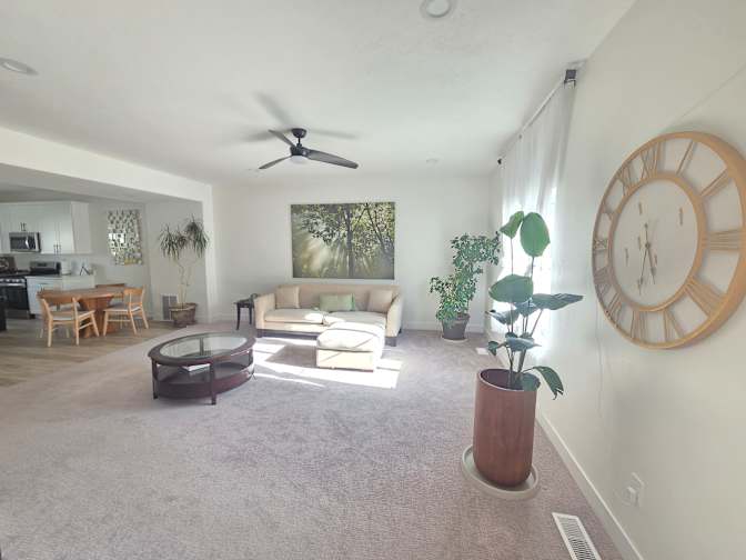 Jennifer Kelly's room