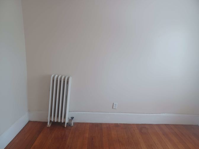 V's room