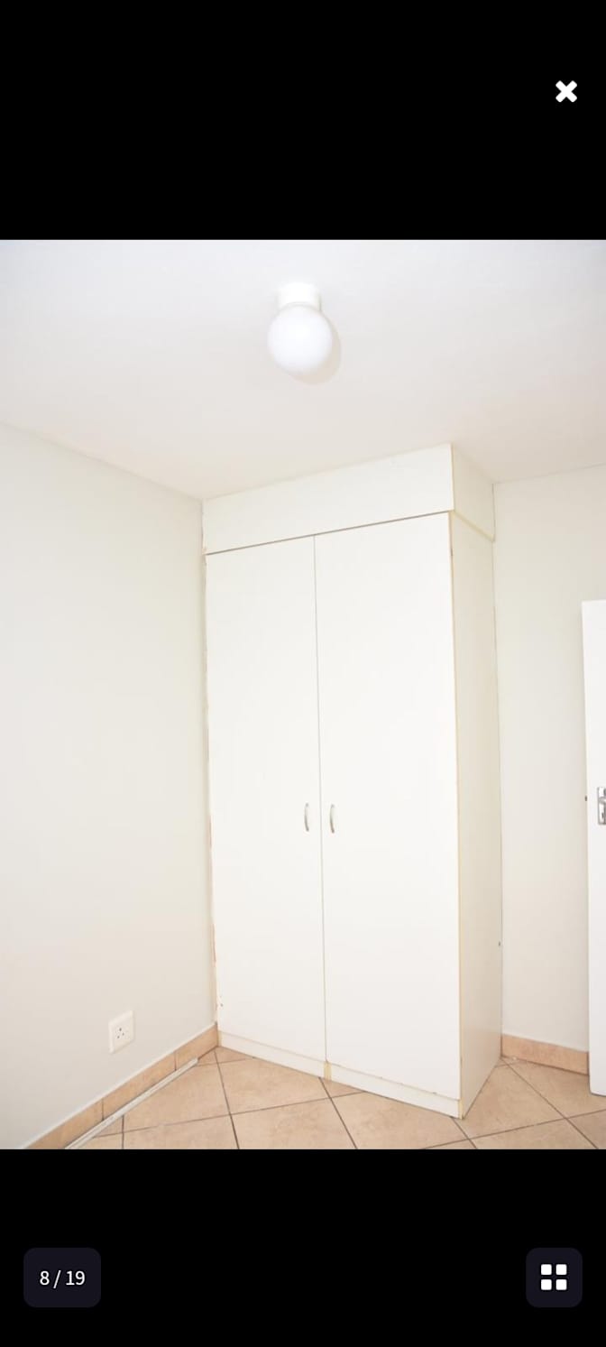 Lebo's room