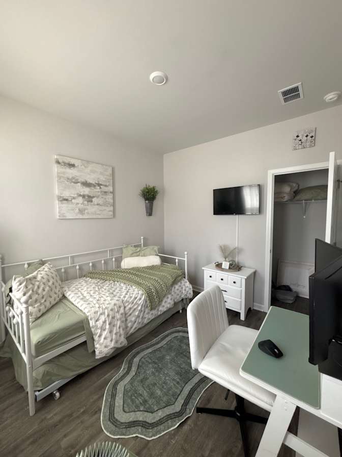 Savana's room