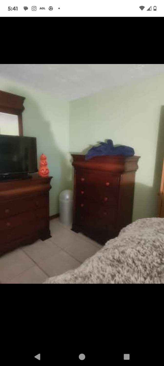 Lori's room