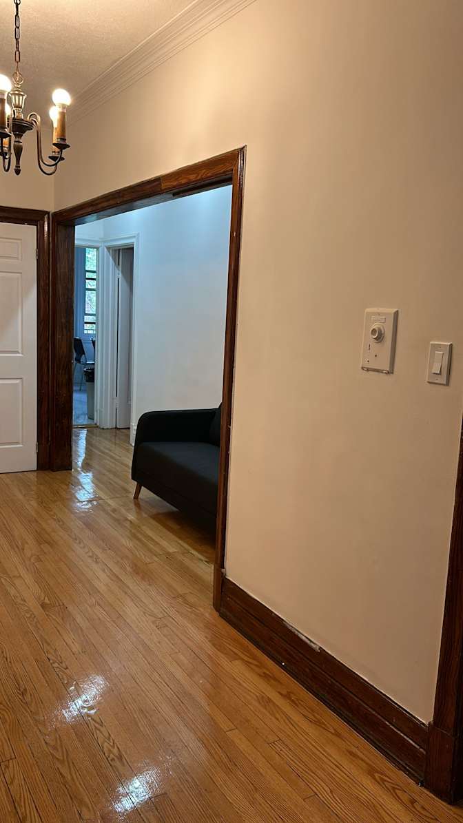 Carole's room