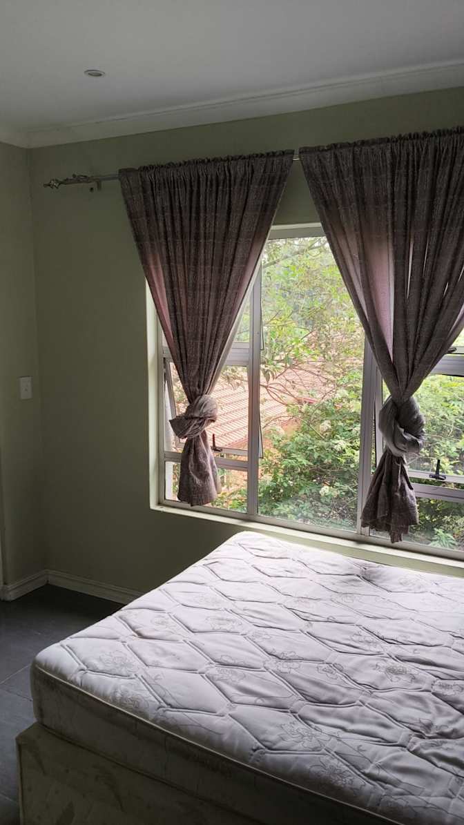 Aubin's room