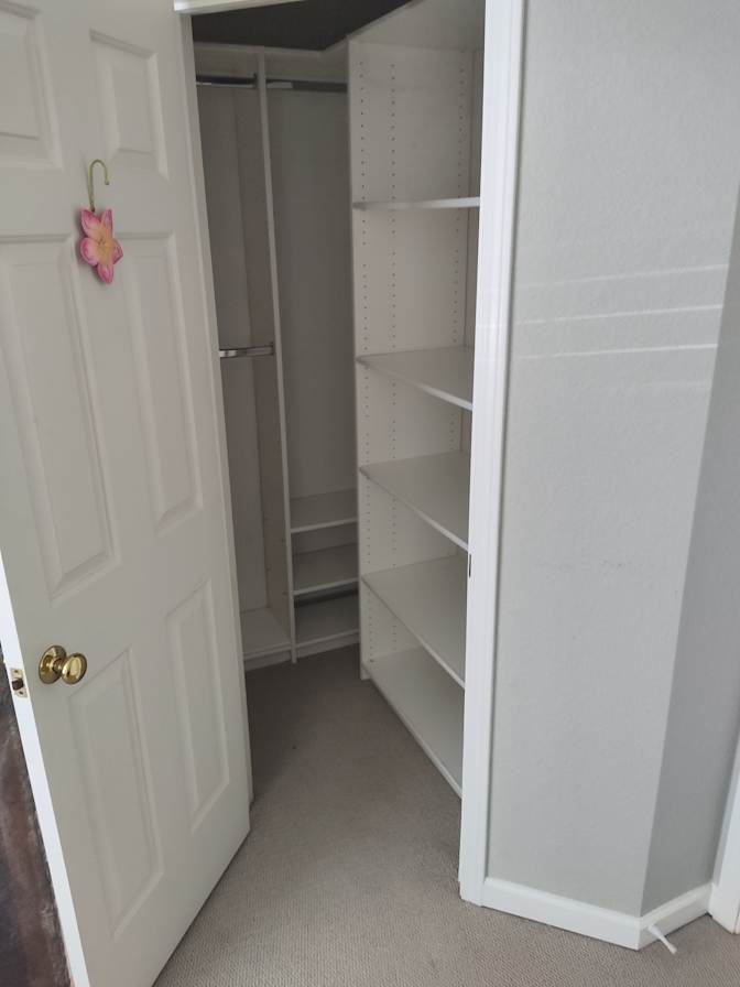 Room for Rent's room