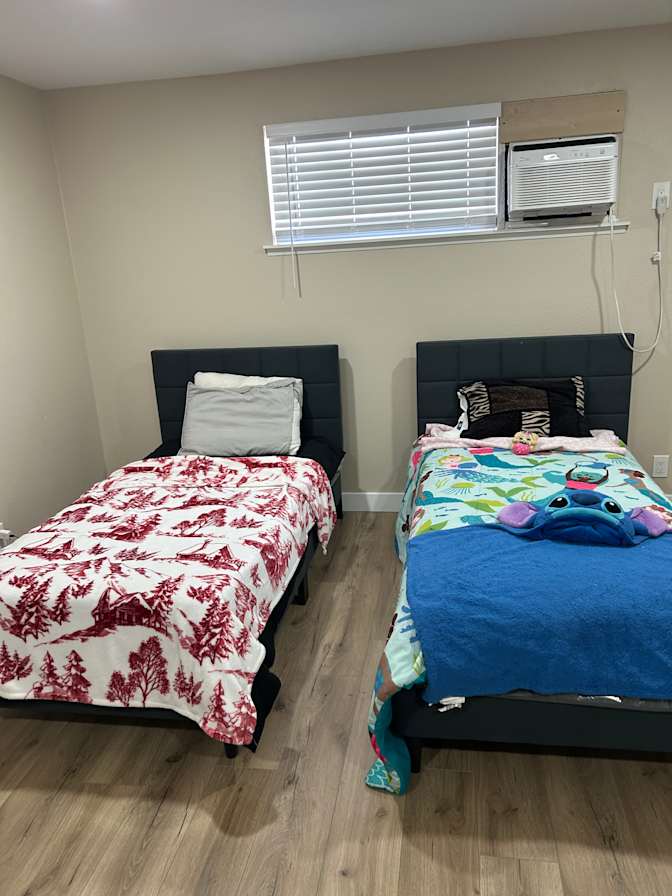 Viviana Lopez's room