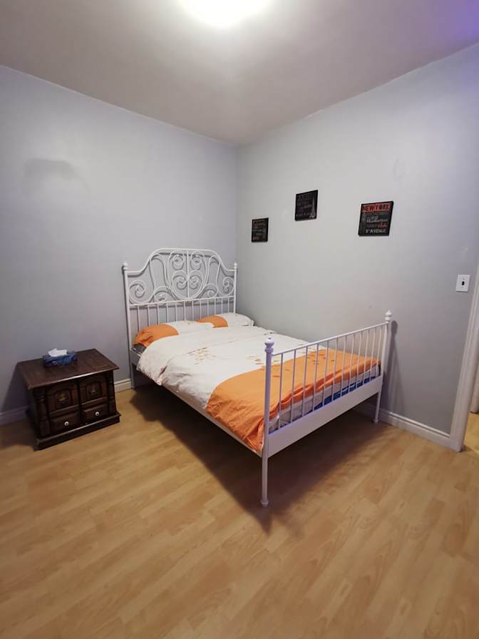 Lolo's room