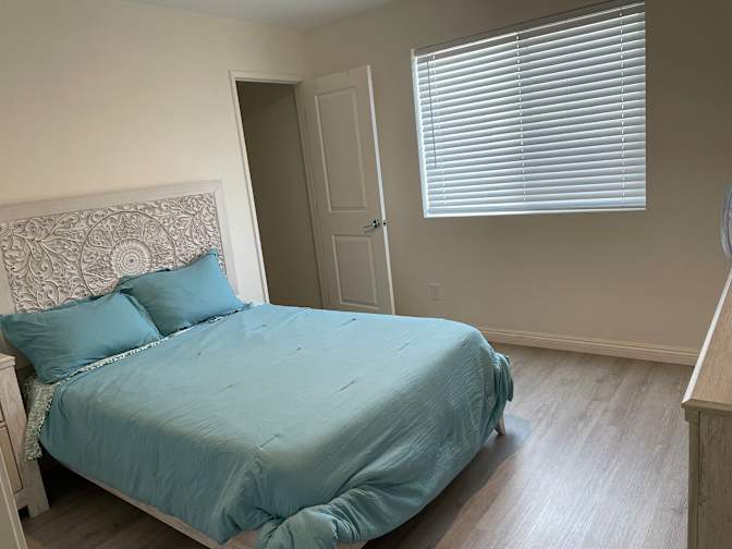 Vivian's room
