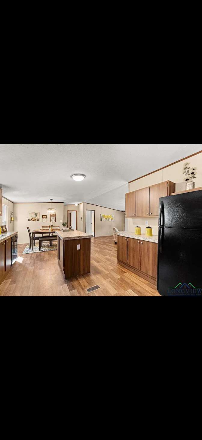 Matayzsha R Dorsey's room