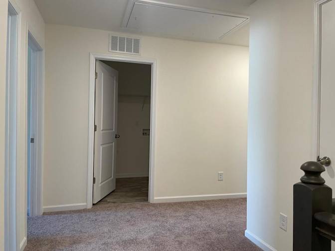 Alcove Rooms's room