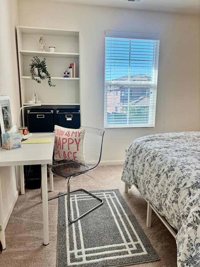 Antonneth's room