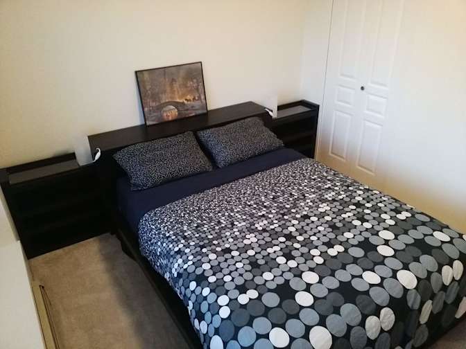 Cléo and Carl's room