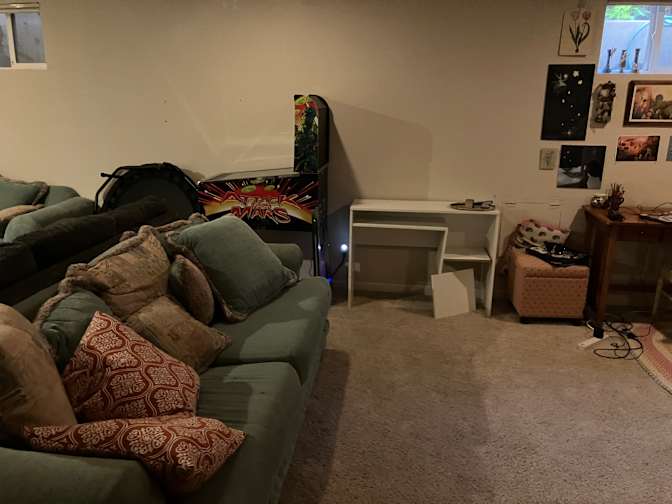 Dinah's room