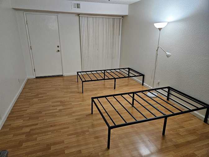 Snehal Vaishampayan's room