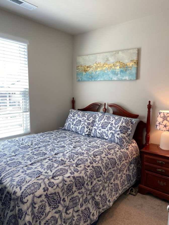 Alicia's room