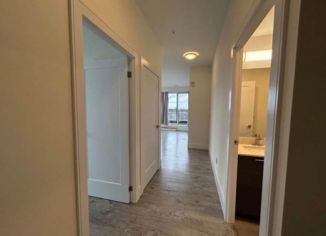 Khadeja Haque's room