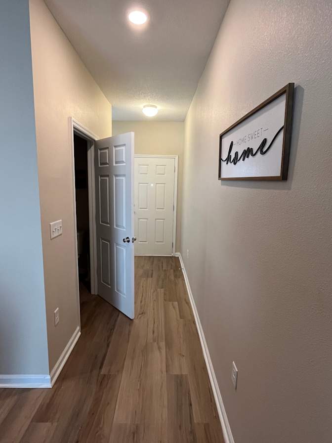 Thomas's room