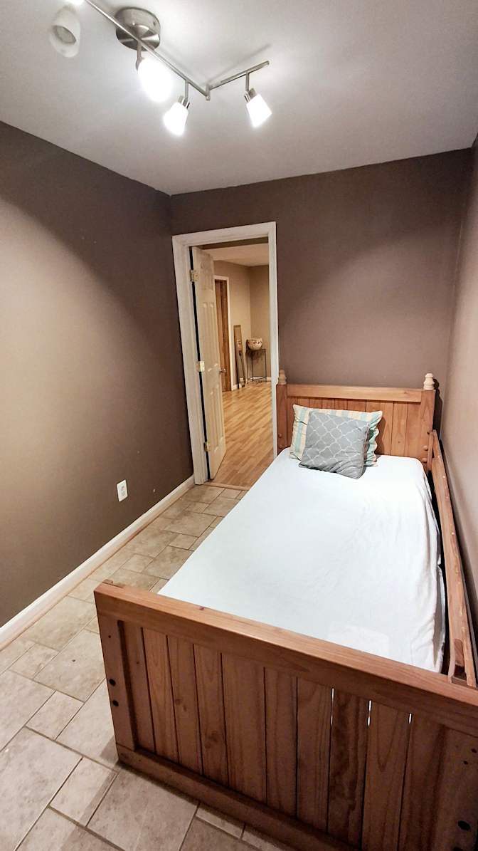 Max's room