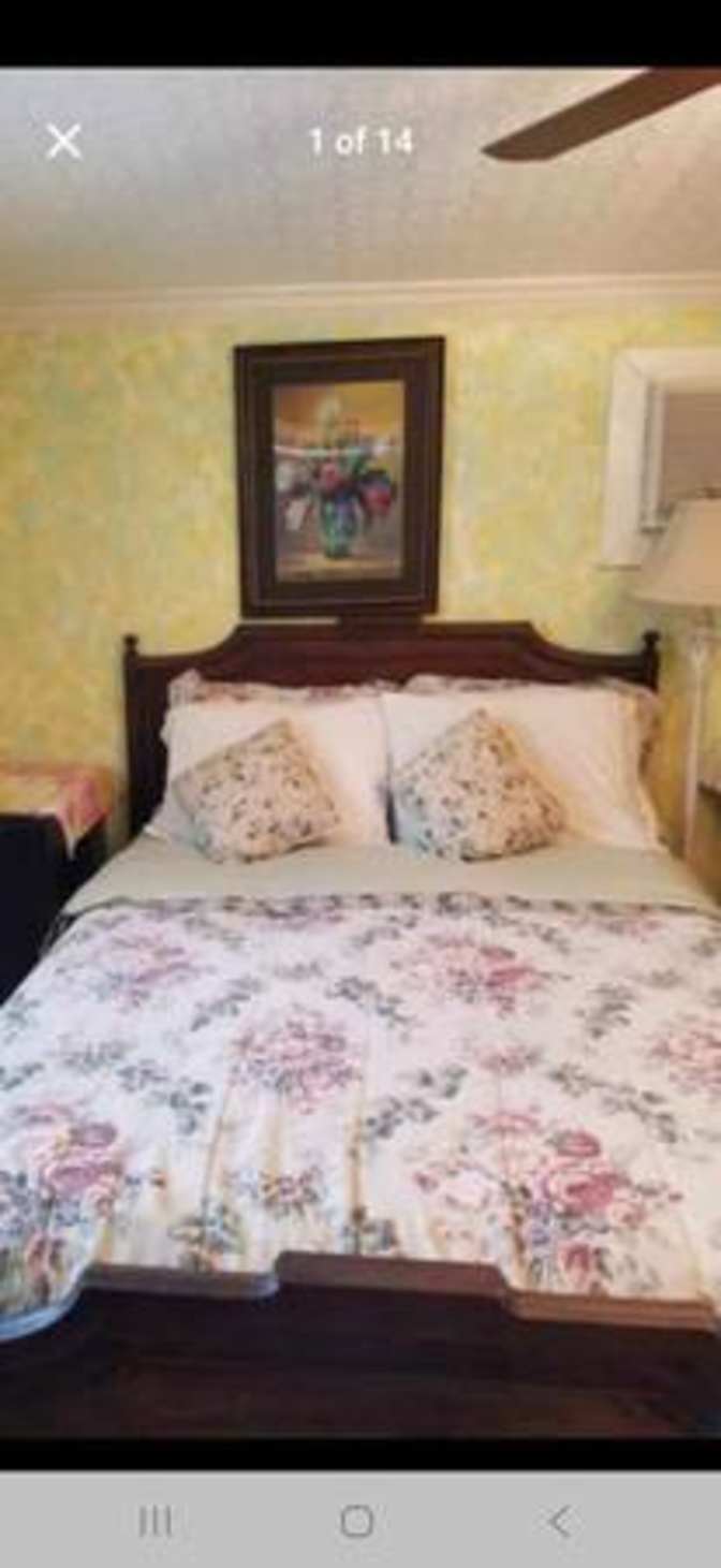 Furnished Private Bedroom For Rent's room