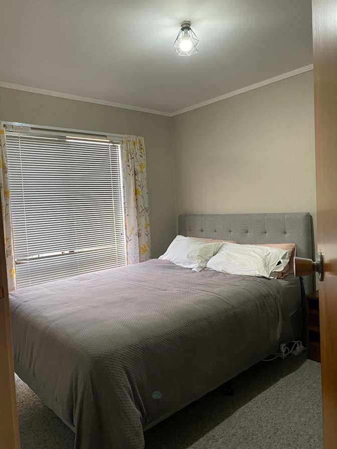 Roxanne's room