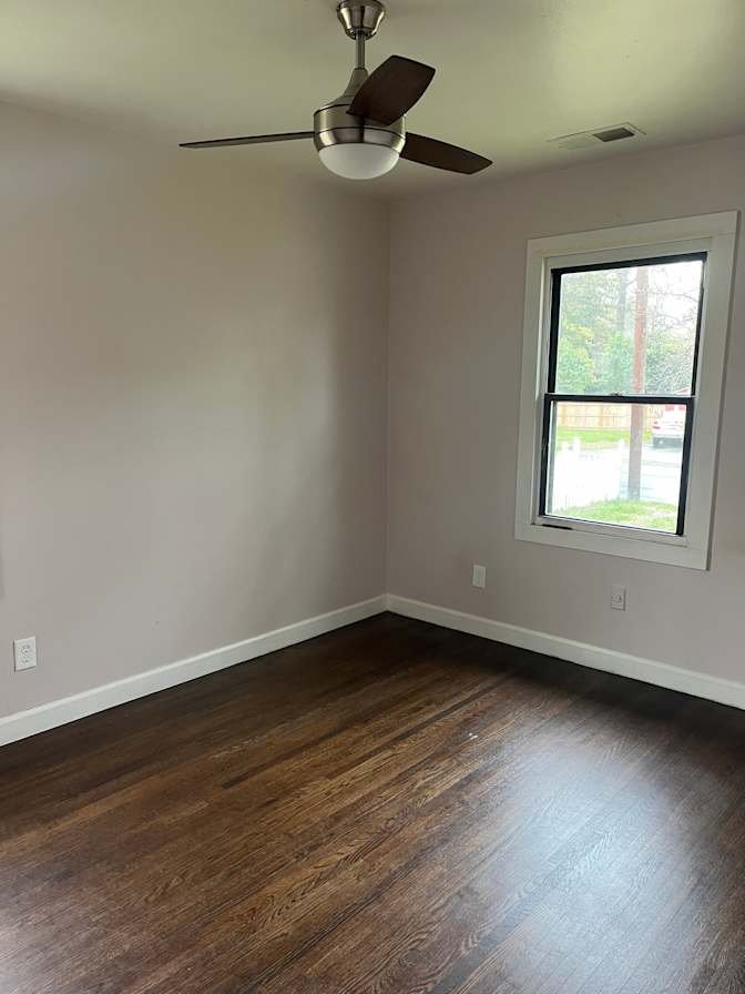 Taylor's room