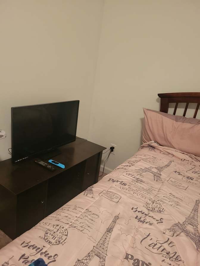 Vee's room