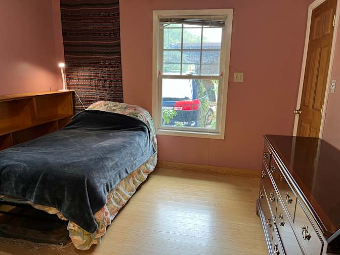 Xiaoqing's room