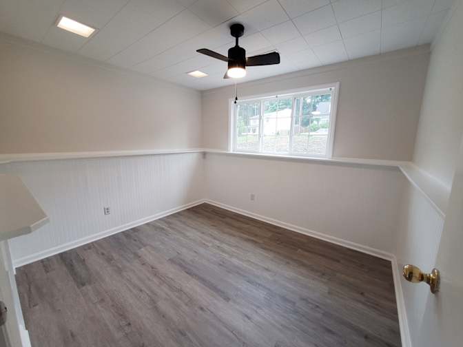 Alcove Rooms's room