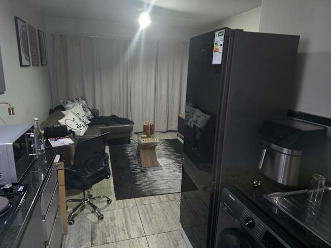 lenient motaung's room