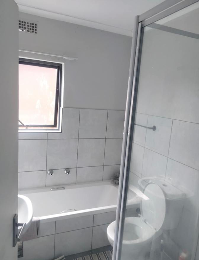 Samukele Ndlovu's room