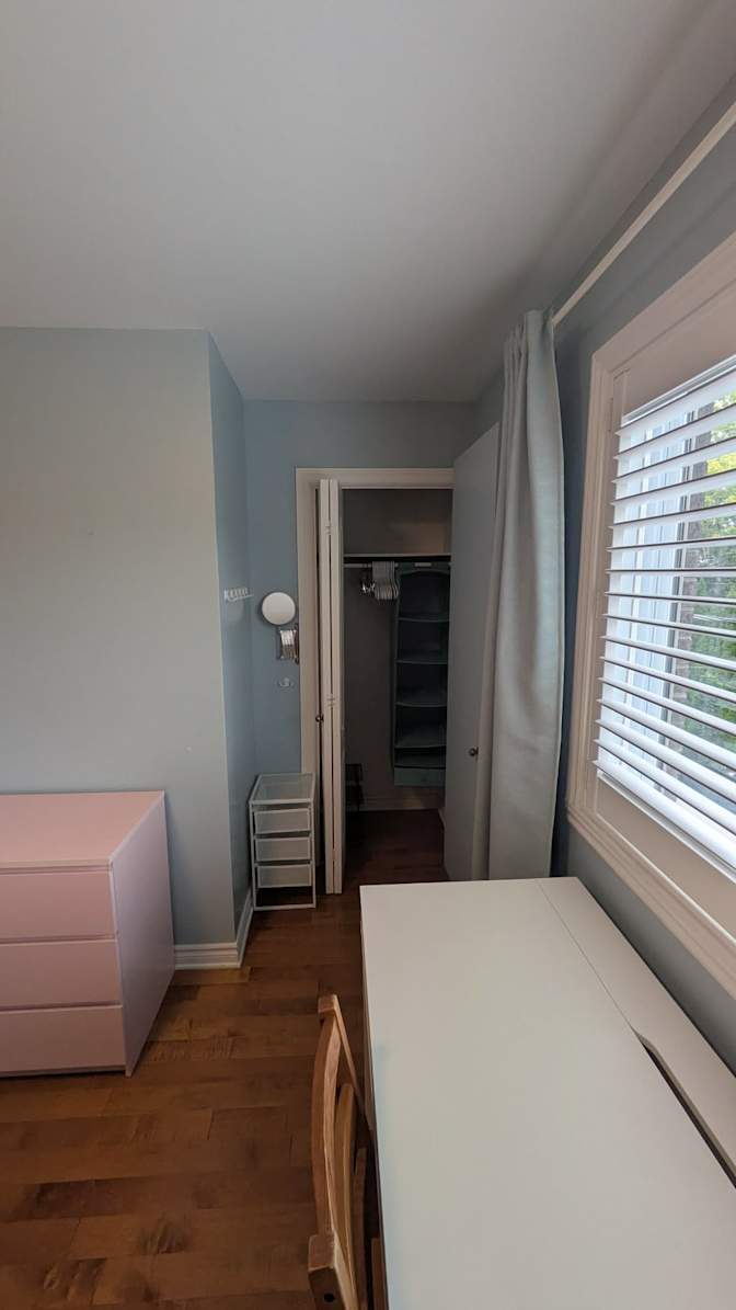 Dingyu Liu's room