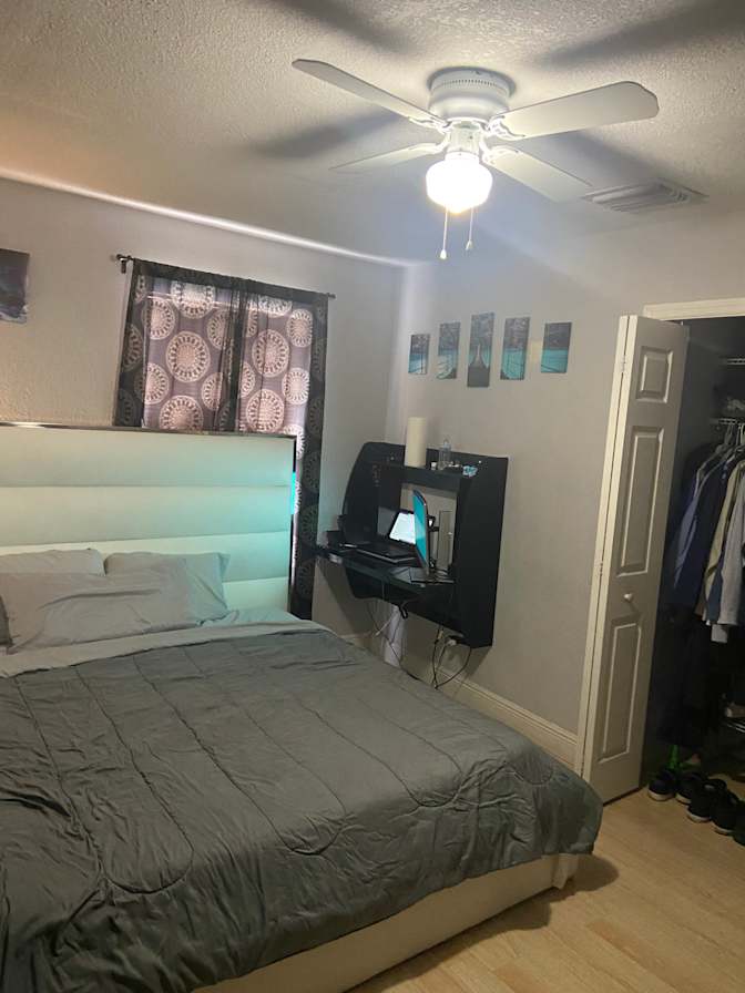 Clayon's room