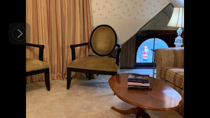 Mark's room