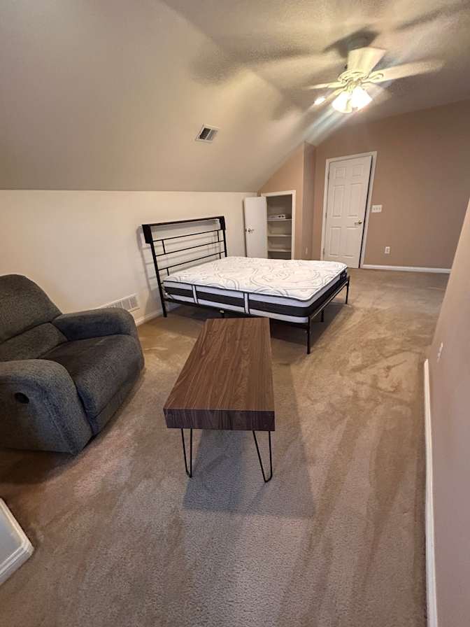 nicole's room