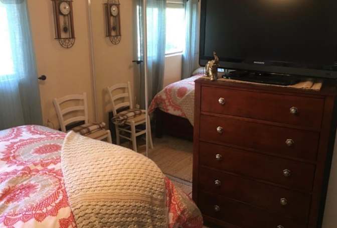 shelly's room