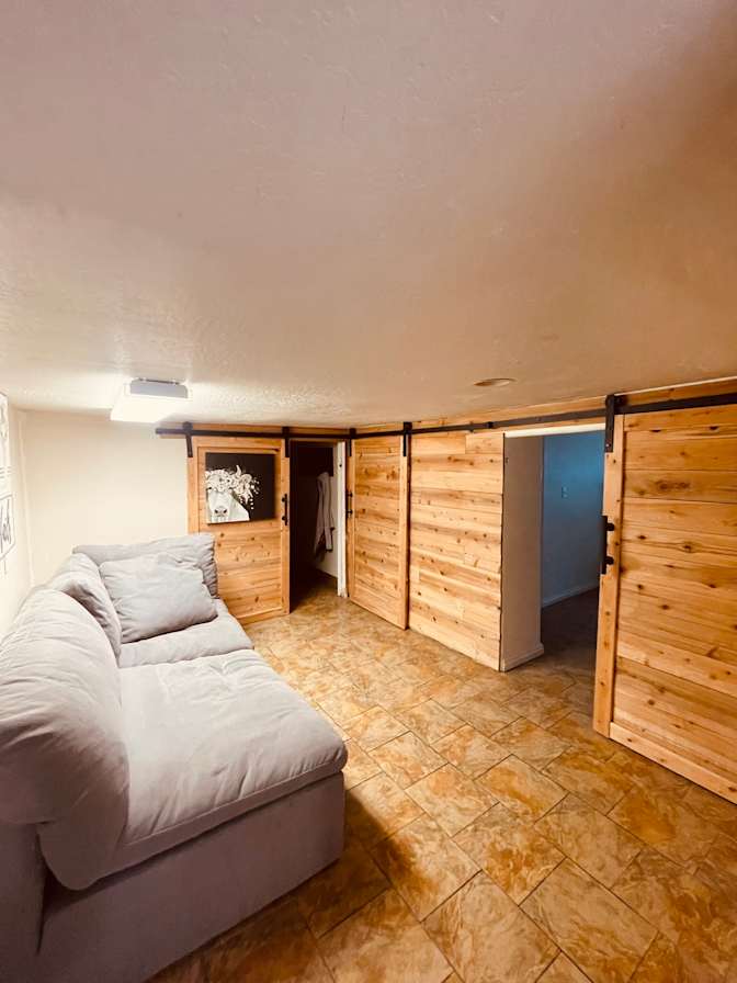 This cute home's room