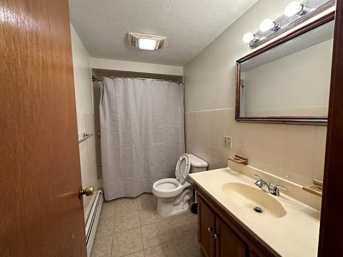 cesar michie's room