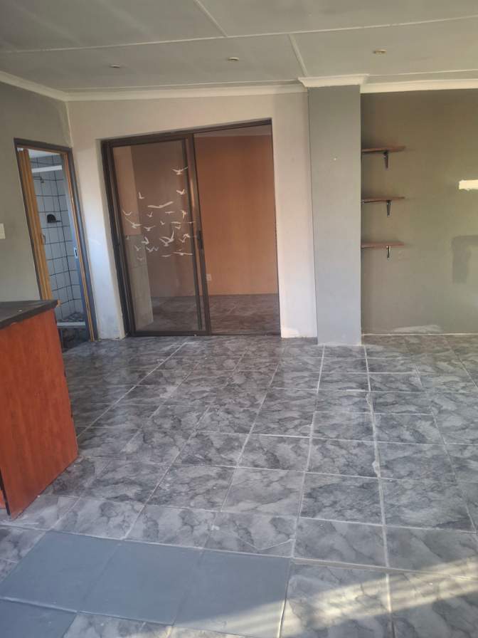 Nyakallo's room